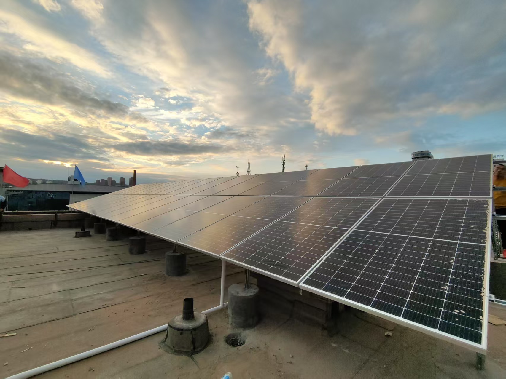 三行电力文明生产月顺利开展